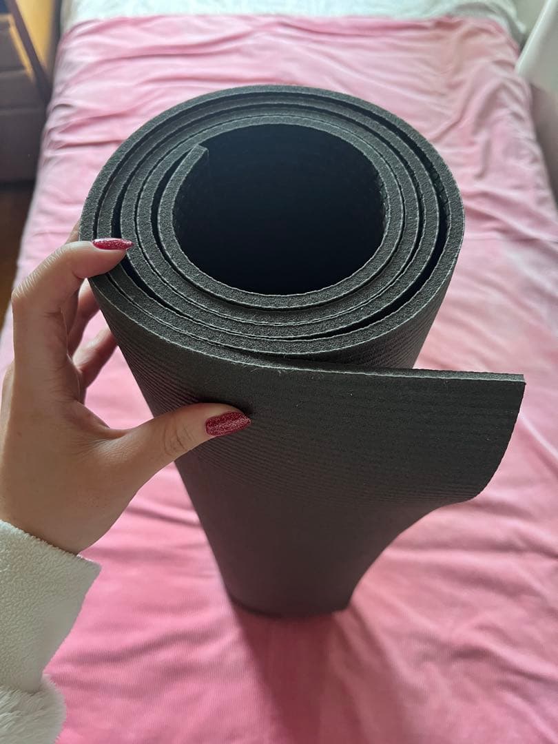 【1月末まで】マンドゥカヨガマット PRO 6mm 黒