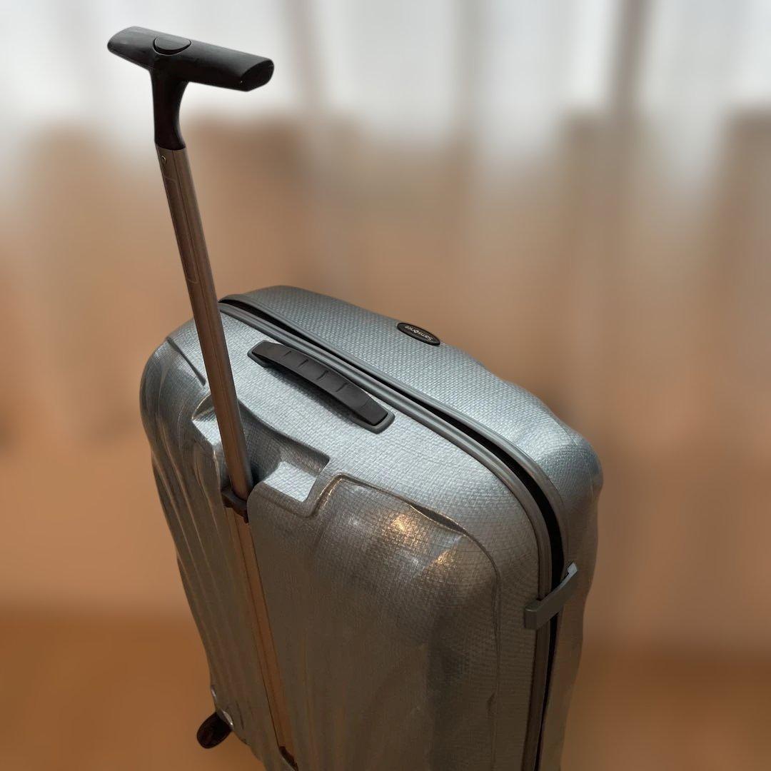 超軽量サムソナイト　コスモライト75機内預け無料最大サイズ