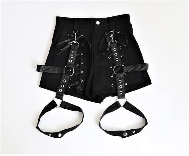 アミリージュ ガーターベルト付きショートパンツ