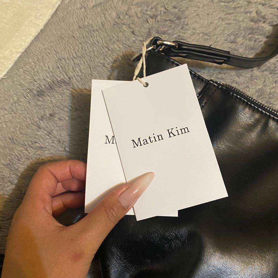 【美品】Matin Kim ブラックレザーショルダーバッグ 最終値下げ価格‼️