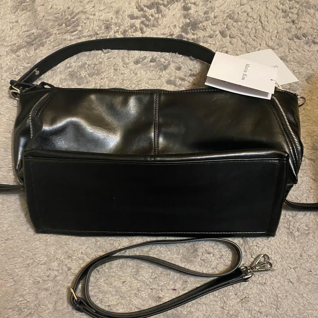 【美品】Matin Kim ブラックレザーショルダーバッグ 最終値下げ価格‼️