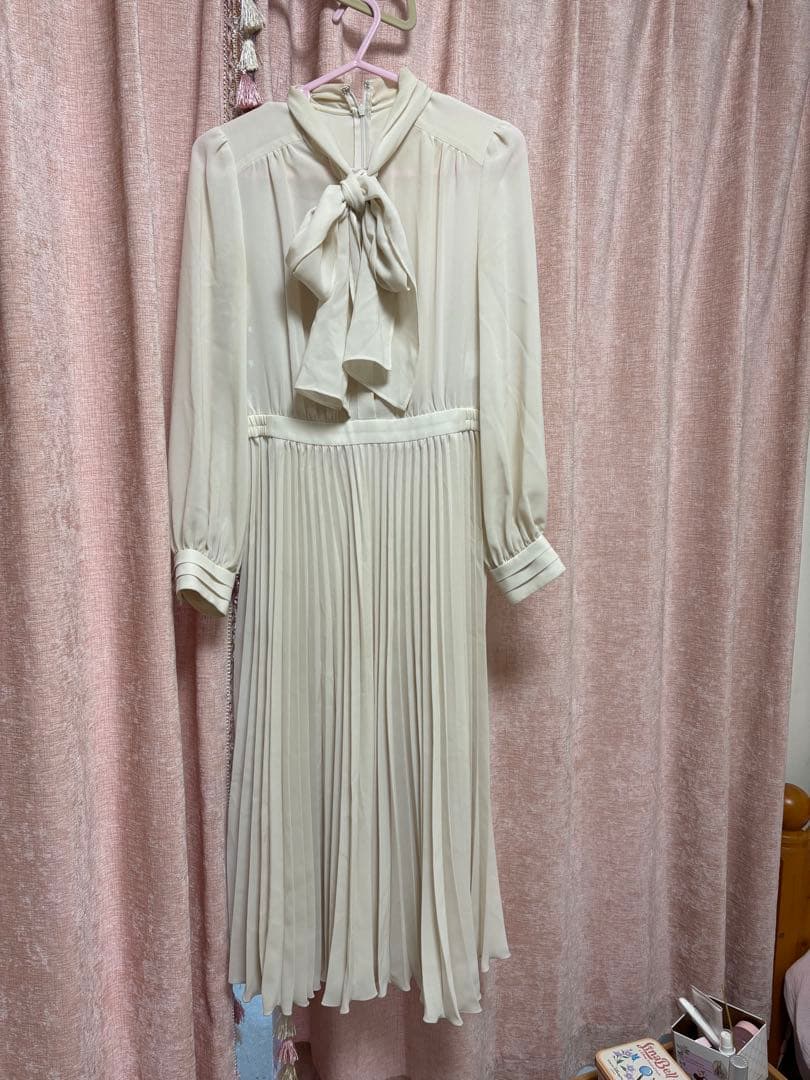 たぬきそば ANAYI シアードビープリーツワンピース