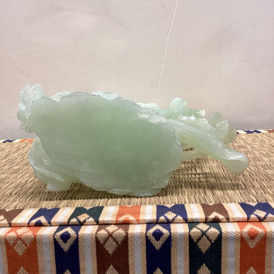 翡翠製女性像 約15cm