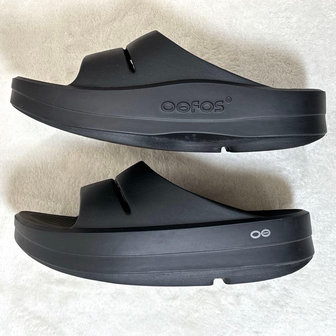 厚底 美品 OOFOS OOmega Ooahh ウーメガウーアー 26cm