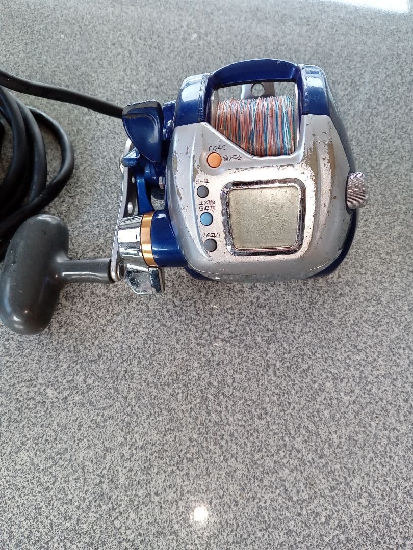 Daiwaハイパータナコン400FBe電動リール