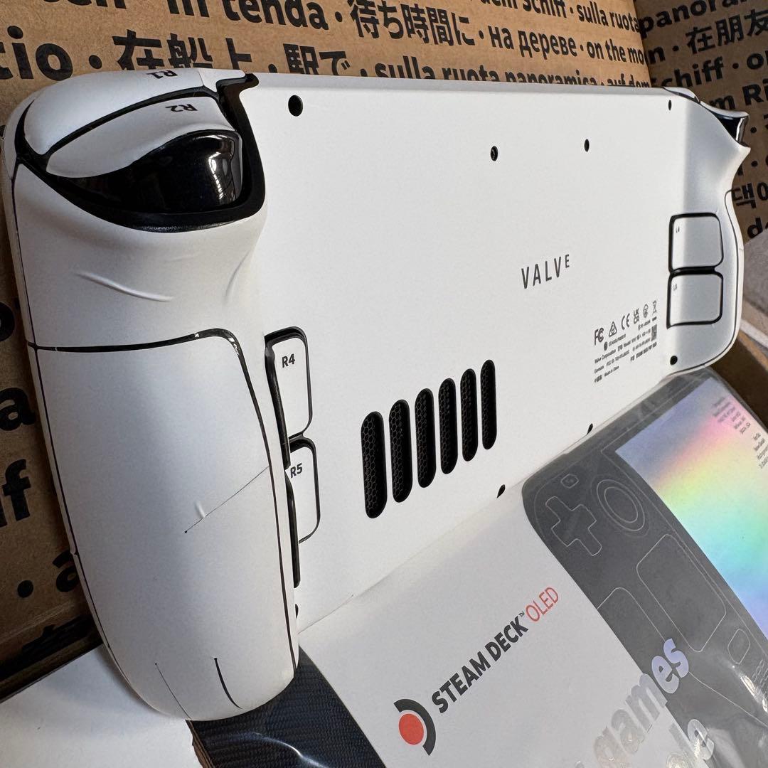 Steam Deck OLED 1TB 最上位モデル ブラック