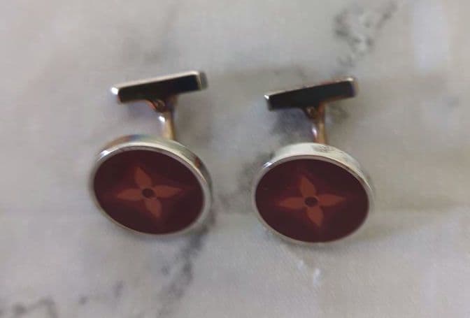 【未使用】ルイ・ヴィトン\"　カフスボタン&専用ケース