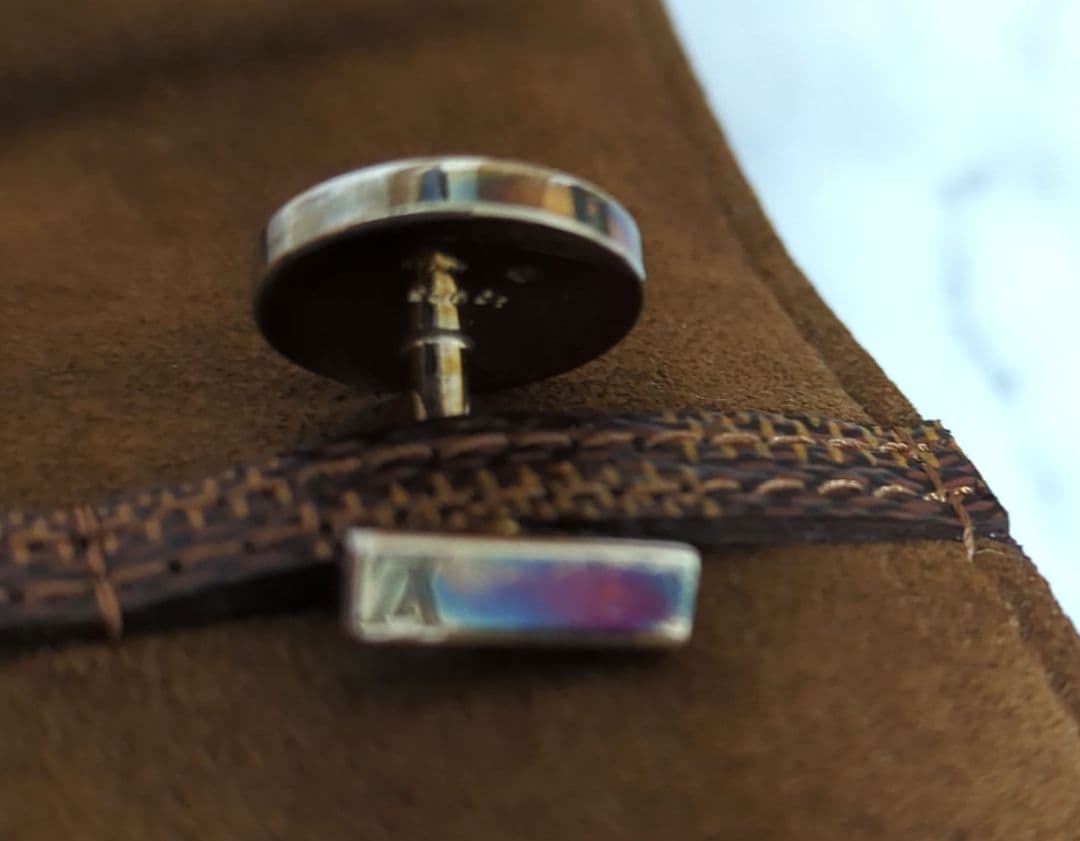 【未使用】ルイ・ヴィトン\"　カフスボタン&専用ケース