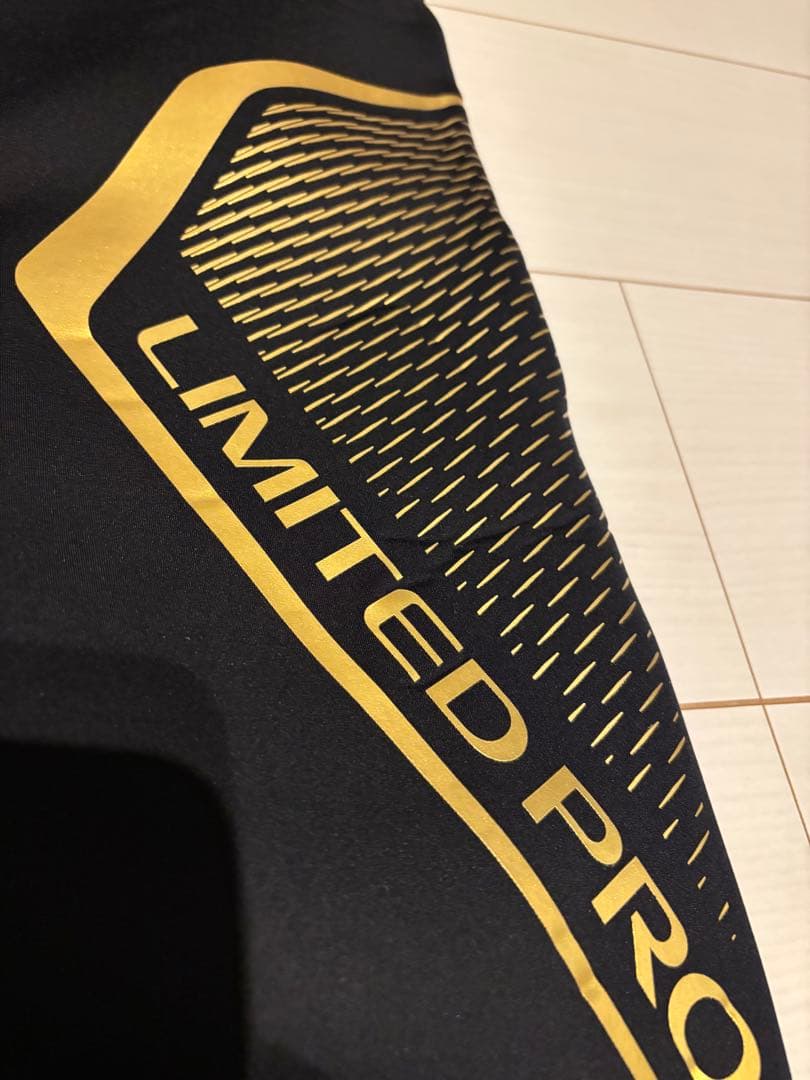 さかな君　Shimano LIMITED PRO 鮎タイツ