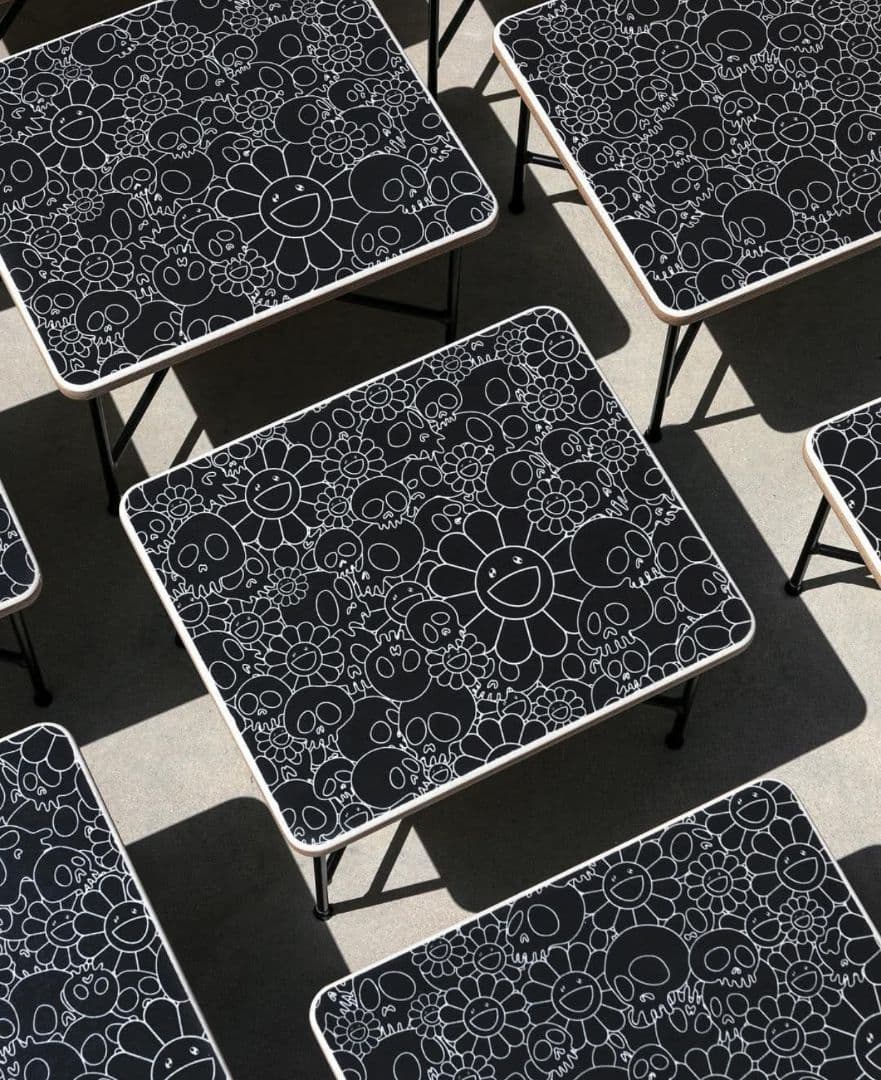 隆村上 Modernica Aiko Table