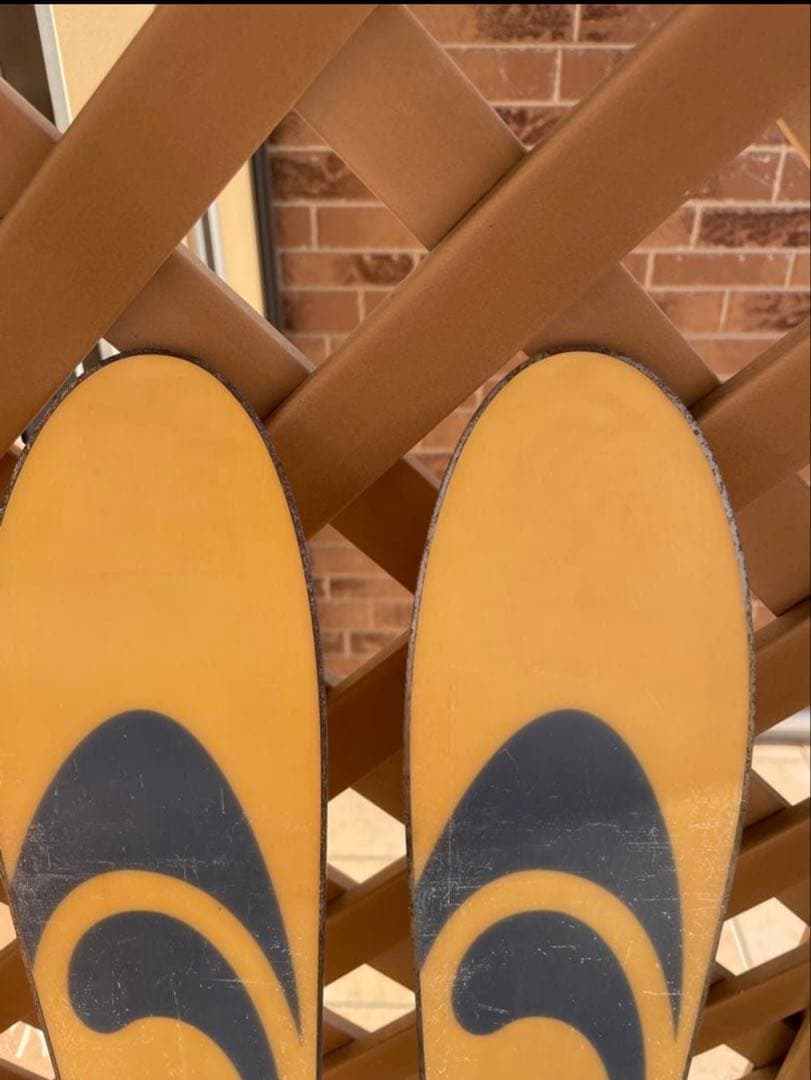 Salomon スキー板 黄色 (145 cm)