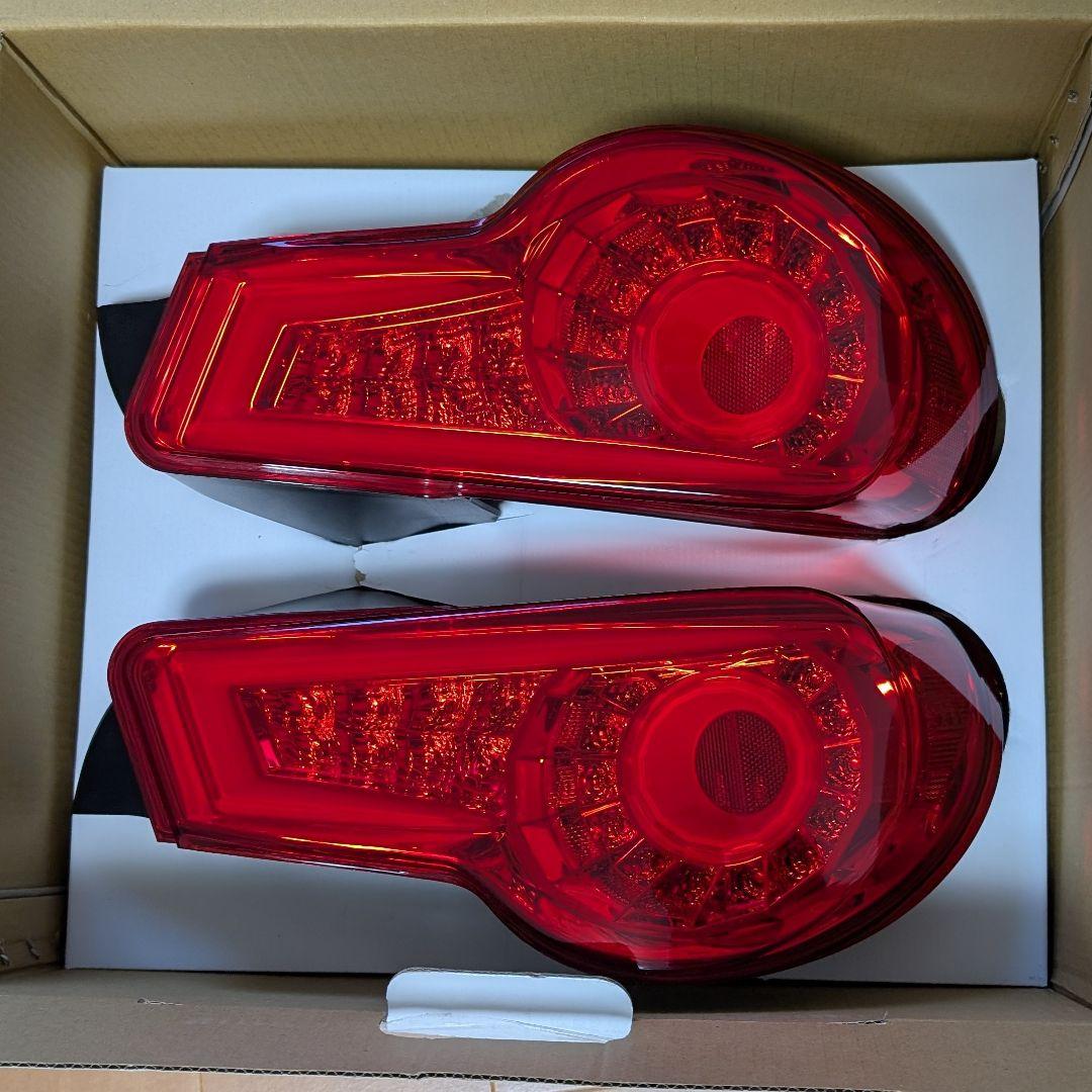 クリスタルアイ　ファイバーフルLEDテールV2　レッドタイプ　ZN6 / ZC6