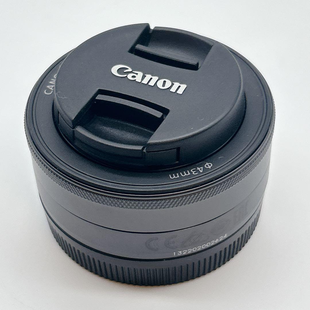 【極美品】Canon EF-M 22mm F2 STM 単焦点レンズ