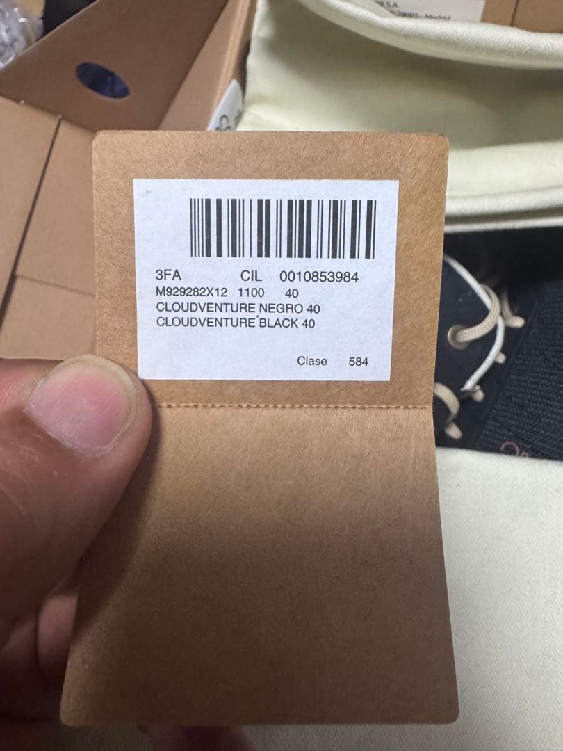 未使用品　LOEWE ロエベ ×On Cloudventure スニーカー