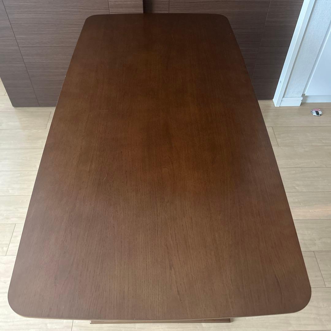 カリモク60+ カフェテーブル1200