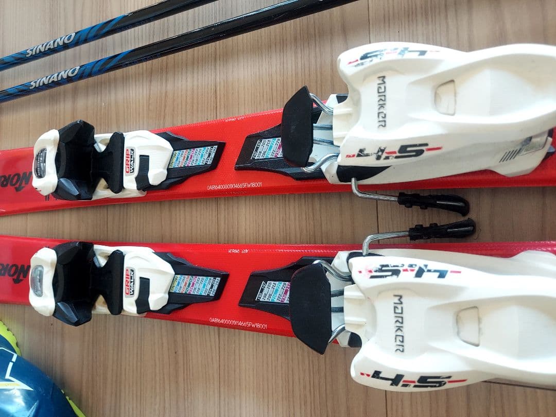 キッズ　スキー板110　ブーツ22.5　ノルディカ