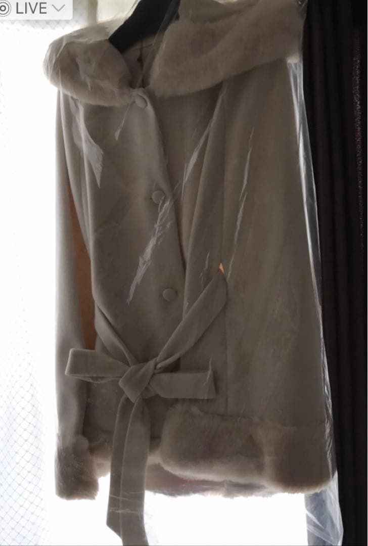 cherimi シェリミー フードファーリボンポンチョ