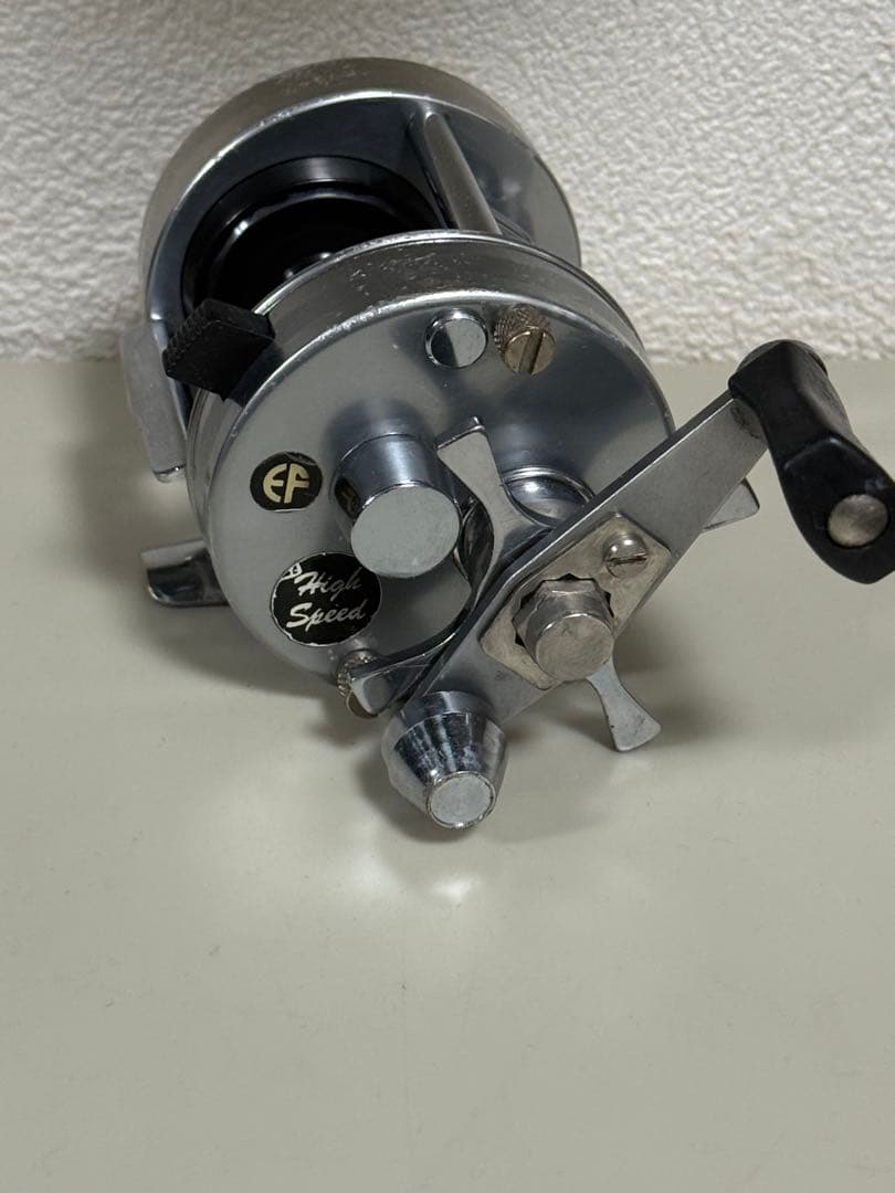 ABU2500C ラージクレスト　エビスフィッシング　２月７日までの出品です。