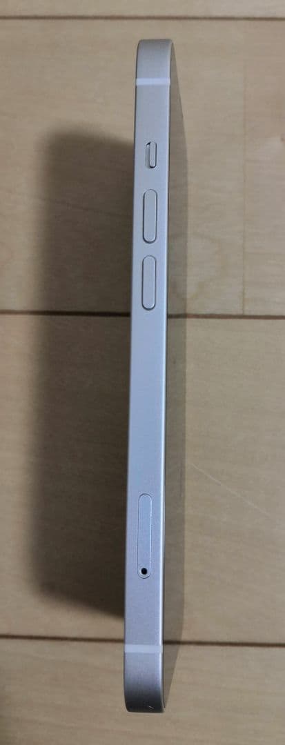 Apple iPhone 13 128GB SIMフリー スターライト  美品