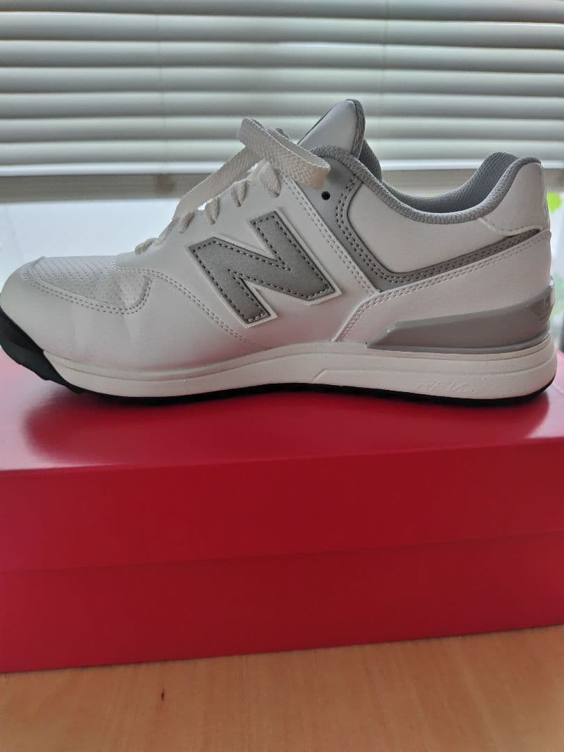 New Balance UGS574S3 ゴルフシューズ ホワイト/グレー