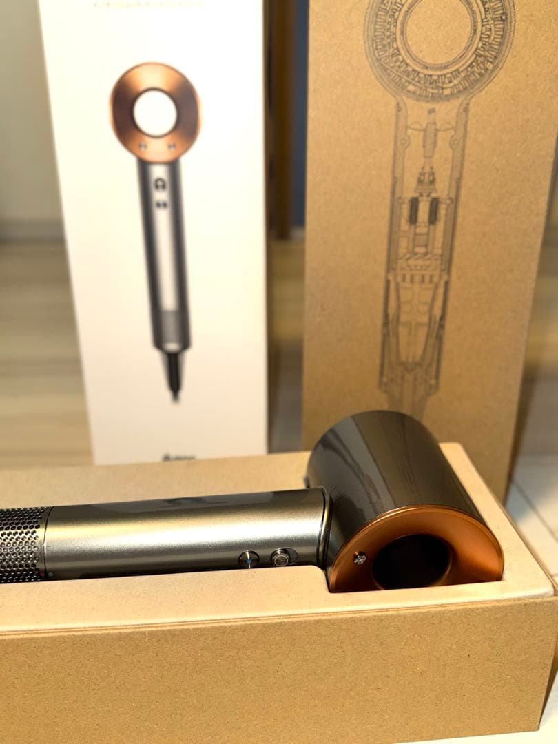 ヘアドライヤー Dyson supersonic origin HD08