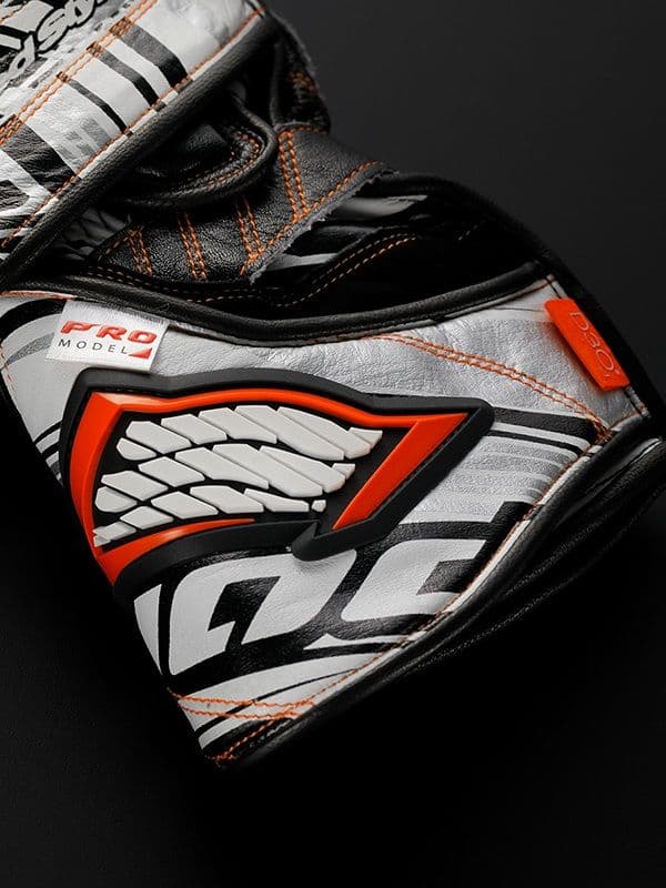 お正月価格 HYOD DYNAMIC D3O RACING GLOVES D3O