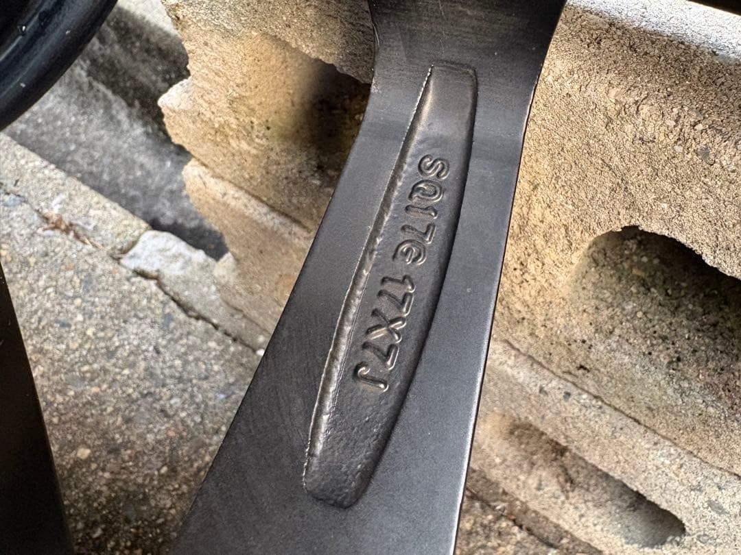 クライメイト アリア 17インチアルミホイール