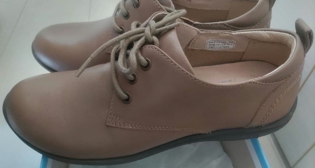 まぴ様　Regal Walker 新品グレージュ コンフォートシューズ23.5