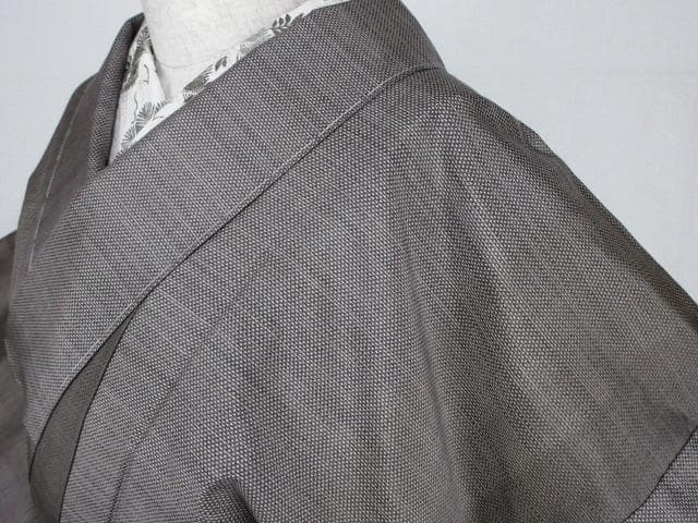 新古品！屋久杉染＊７マルキ＊本場大島紬＊窪田織物＊特選＊着物＊１５６ｃｍ＊裄６７