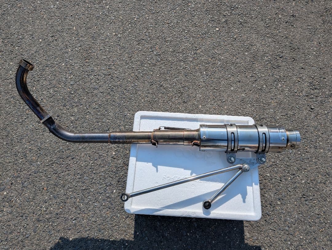 シグナス125用　Wirus Win マフラー 中古品