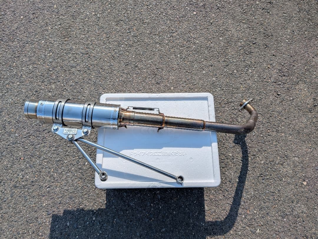 シグナス125用　Wirus Win マフラー 中古品