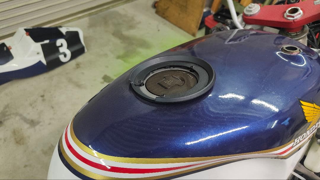 NSR250R MC18 89 中華カウル