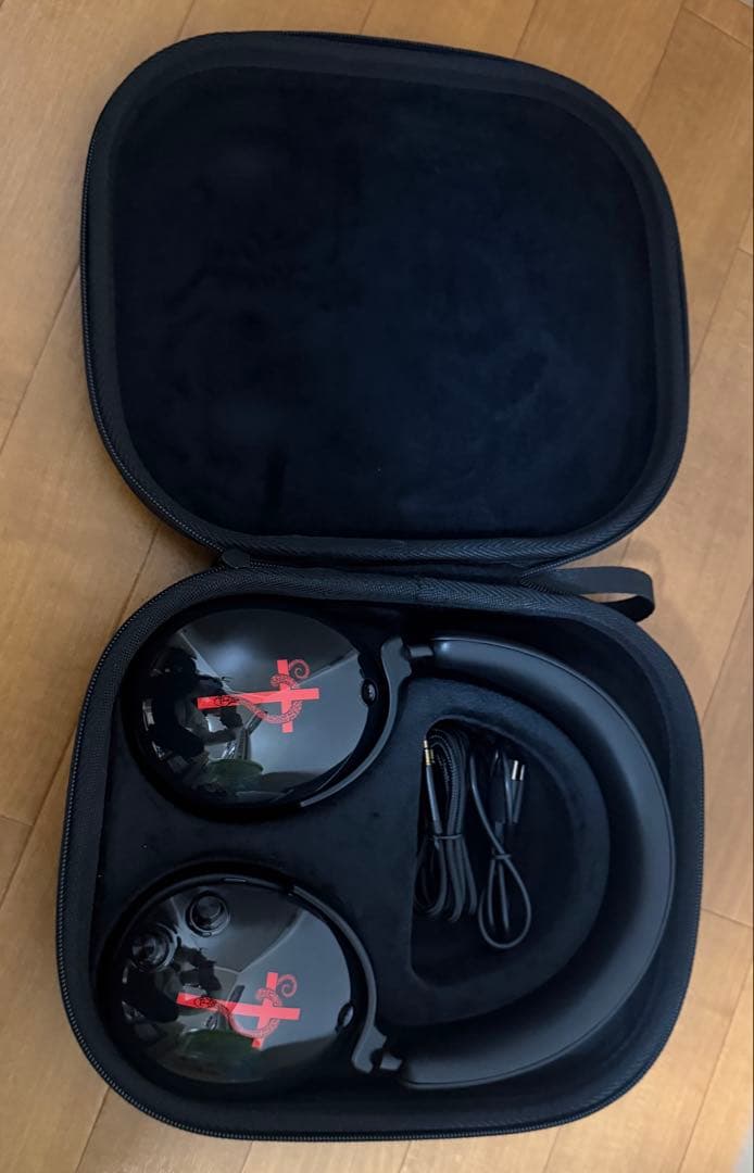 AVIOT ヘッドホン HYDEコラボモデル WA-J1-666 開封美品おまけ