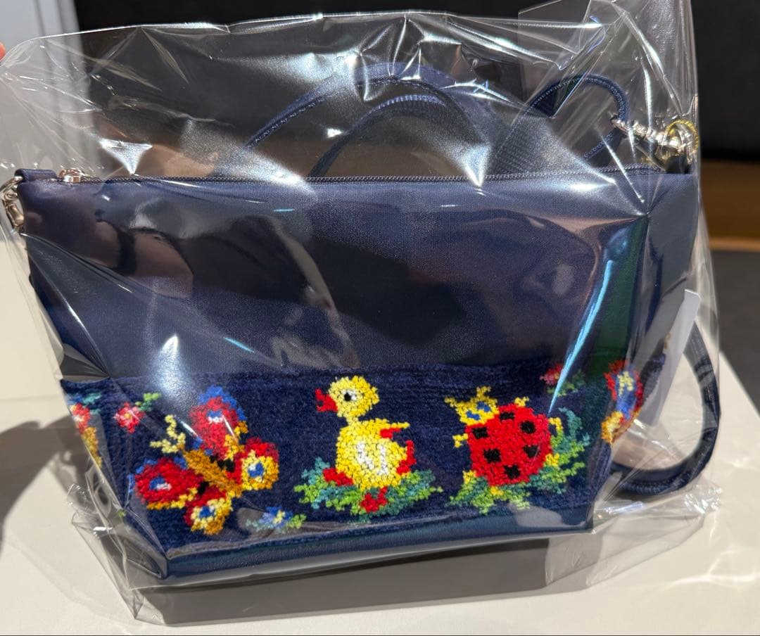 新品未開封タグ付き　学校フェイラー　ミニ　ショルダーバッグ　ハイジ　ネイビー