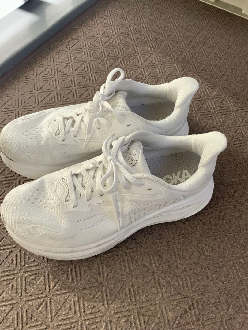 HOKA /スニーカー/ホワイト/レディース/ウォーキングシューズ/ランニング/