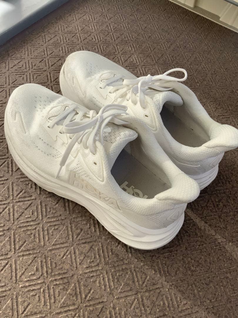 HOKA /スニーカー/ホワイト/レディース/ウォーキングシューズ/ランニング/