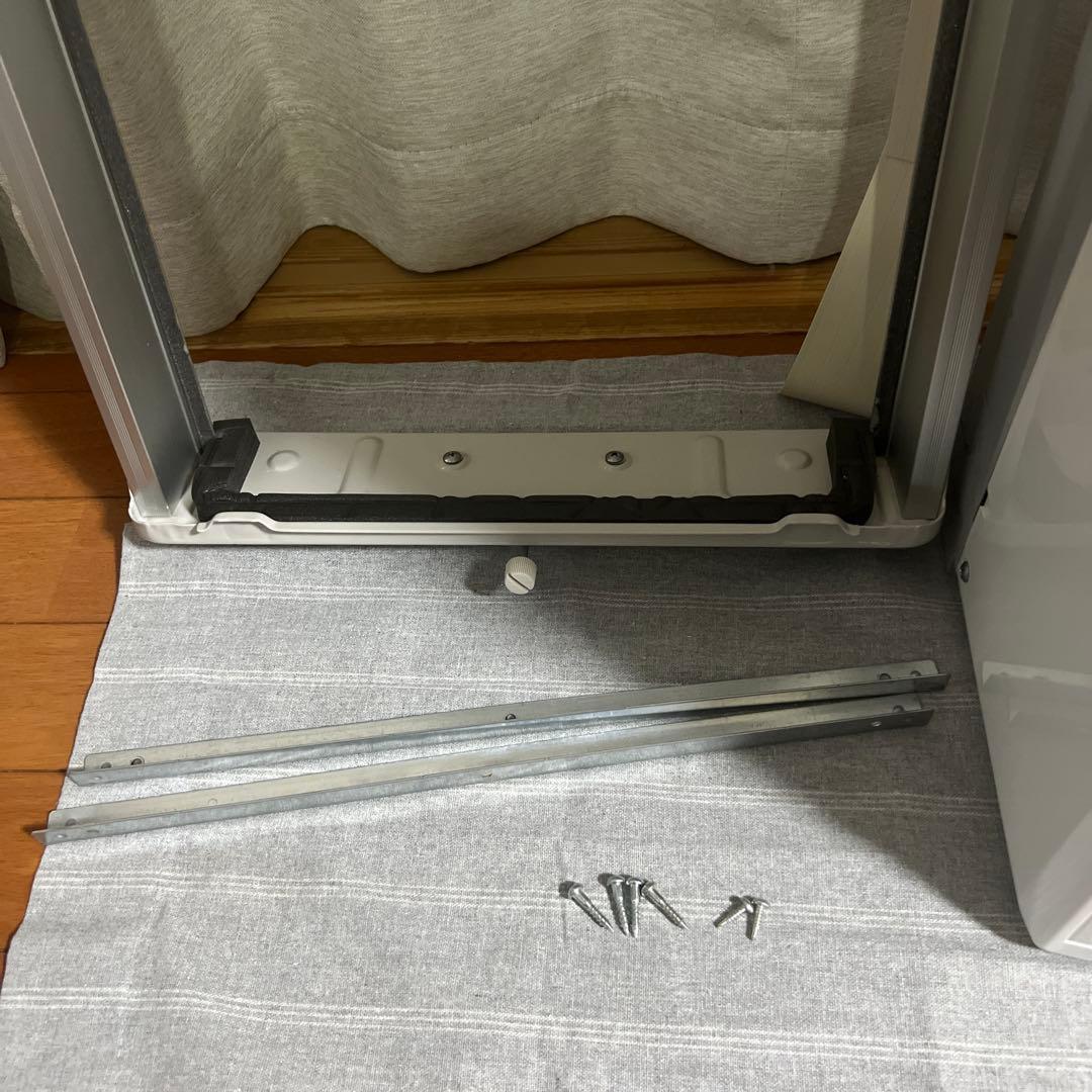 コロナ　窓用エアコン