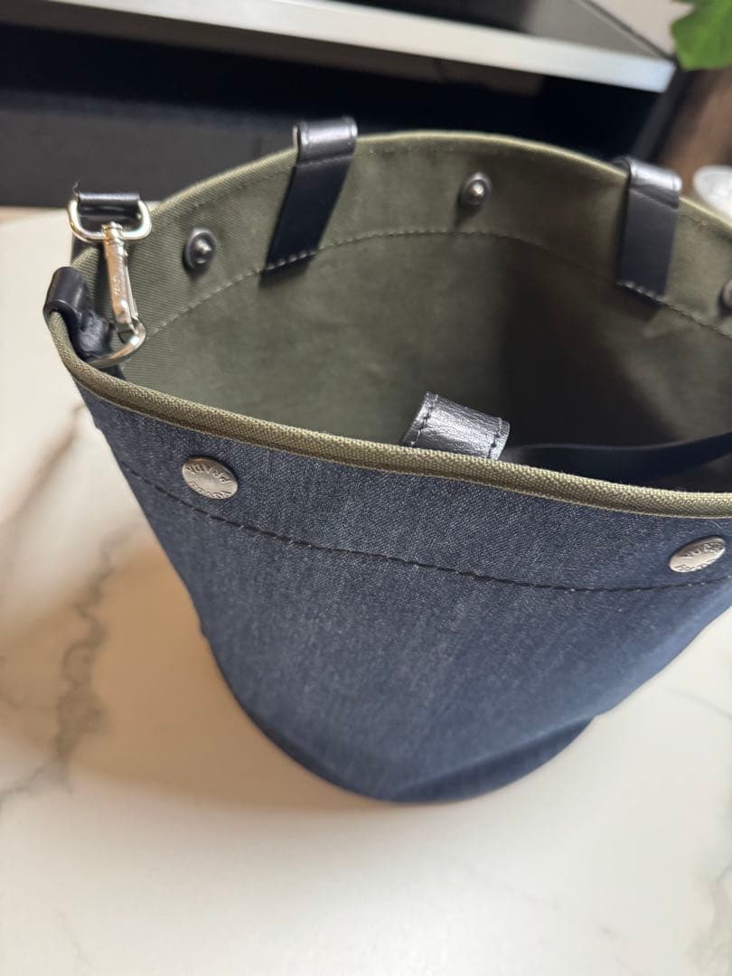 ぽ*ん様 PRADA ダークデニム トートバッグ