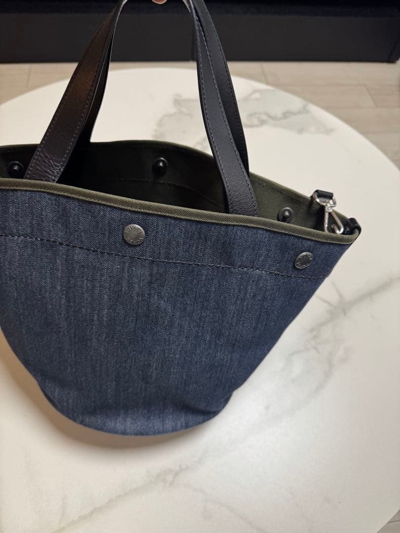 ぽ*ん様 PRADA ダークデニム トートバッグ