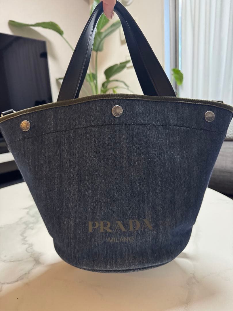 ぽ*ん様 PRADA ダークデニム トートバッグ