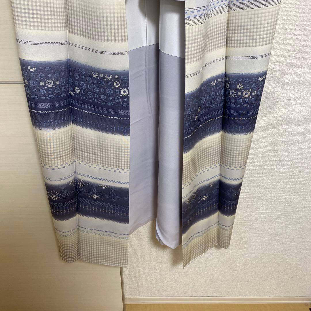 正絹　美品　袷　カジュアル　フォーマルどちらもOK 訪問着　染め柄　水色　紺