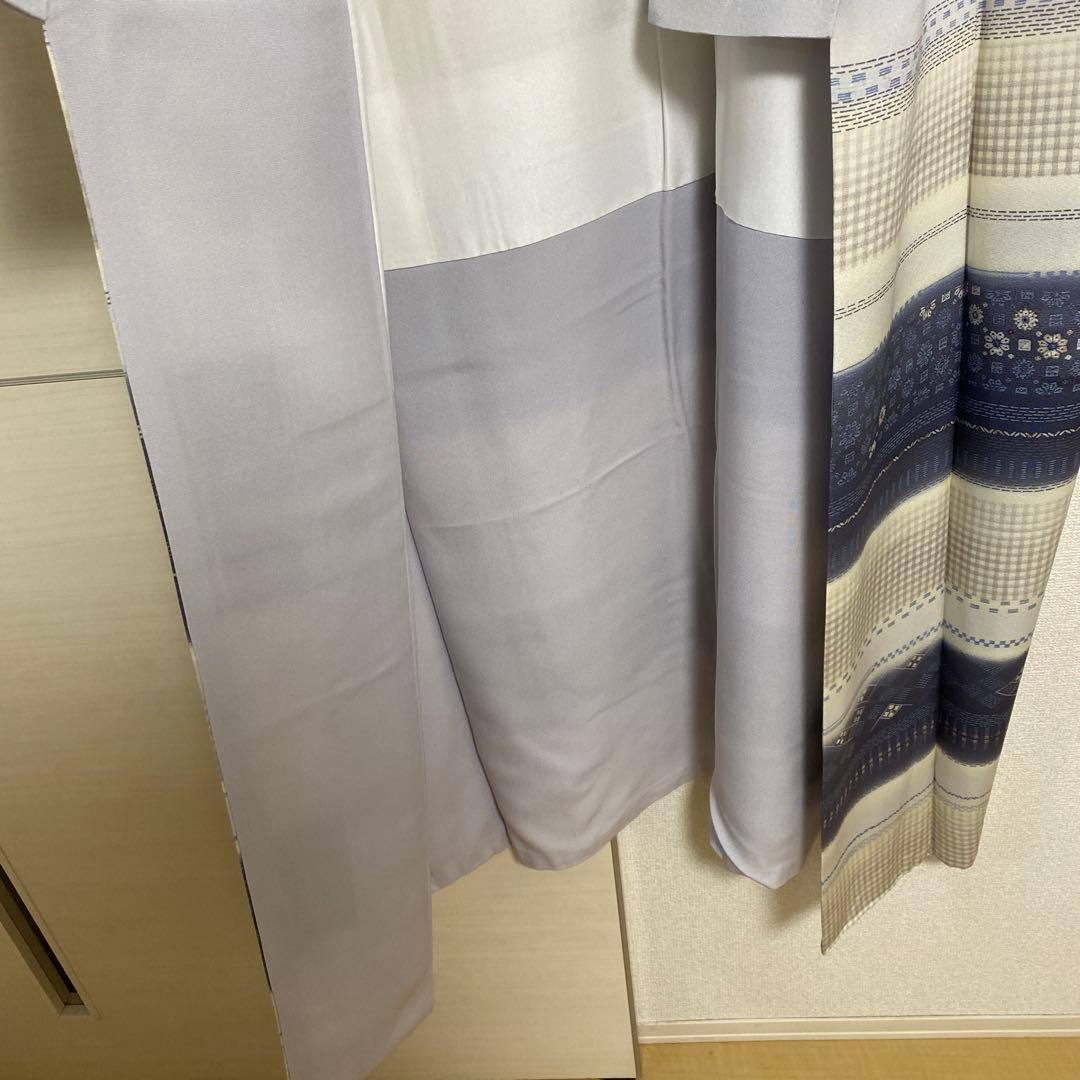 正絹　美品　袷　カジュアル　フォーマルどちらもOK 訪問着　染め柄　水色　紺