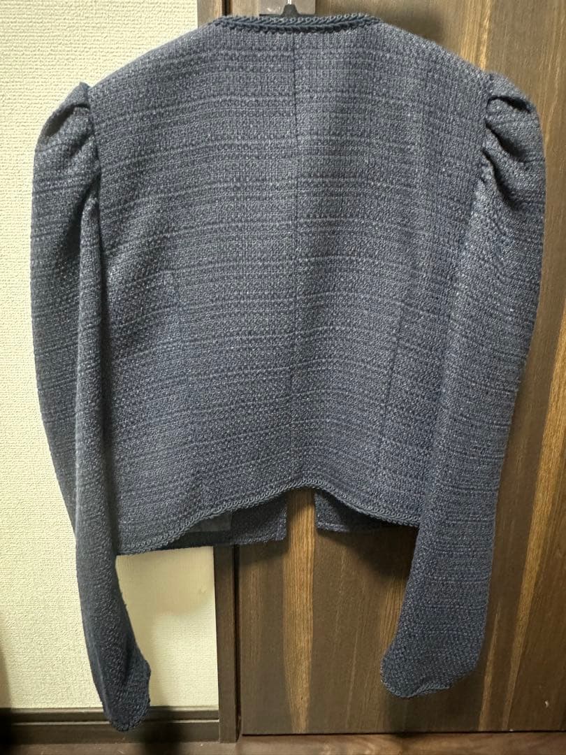 CADUNE 神崎恵コラボ　ノーカラーショートジャケット　ネイビー　⭐︎美品⭐︎