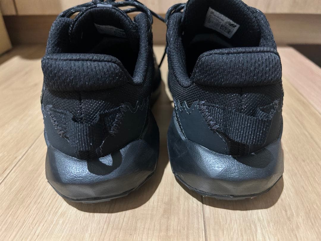 New Balance GORE-TEX レディースシューズ ブラック