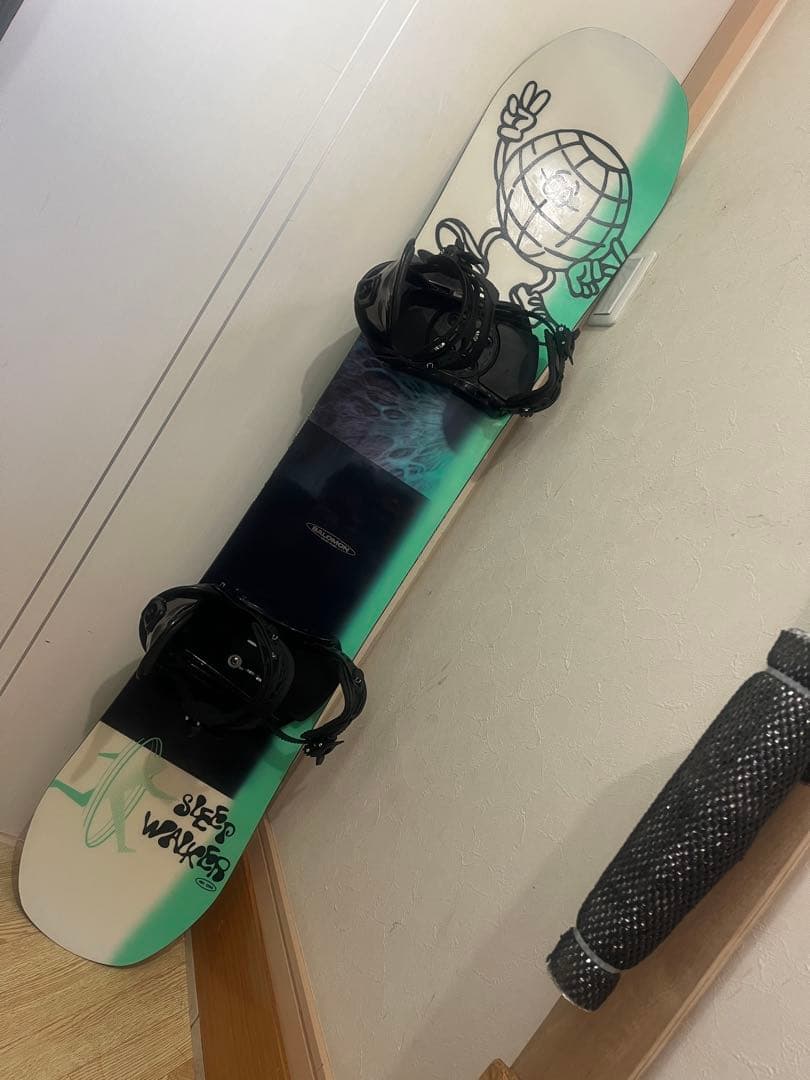 軽量ハイブリッドボード！サロモン　sleepwalker 151cm バイン付き