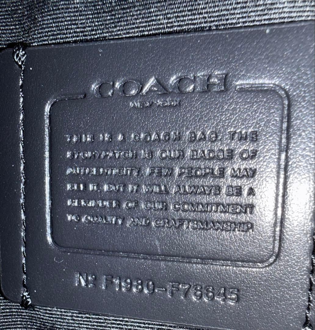 COACH コーチ レザー ショルダーバッグ ダブルファスナー使用　新品未使用品