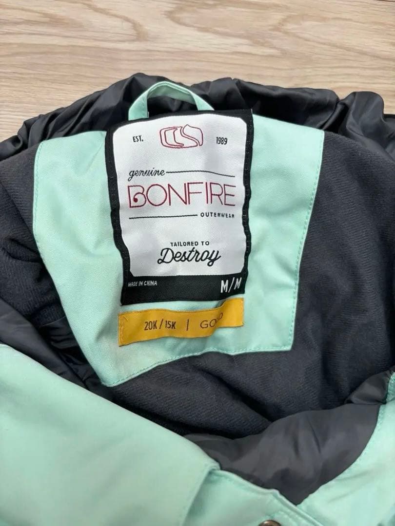 BONFIRE Detroy スノーボードウェア 上着S/P ズボンM/M