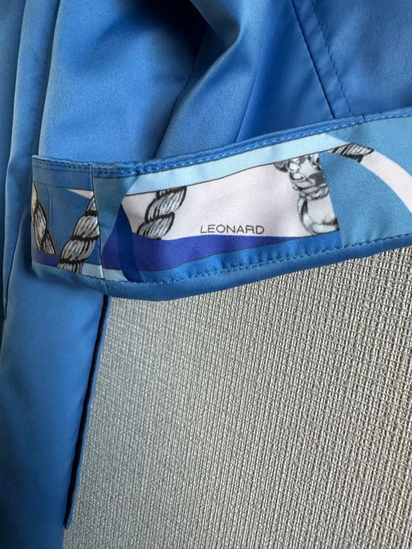 LEONARD 42号サイズ(Ｍ) ハーフコート