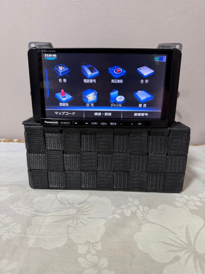 ★Strada CN-RS01D Bluetooth・DVD・地デジ★動作良好