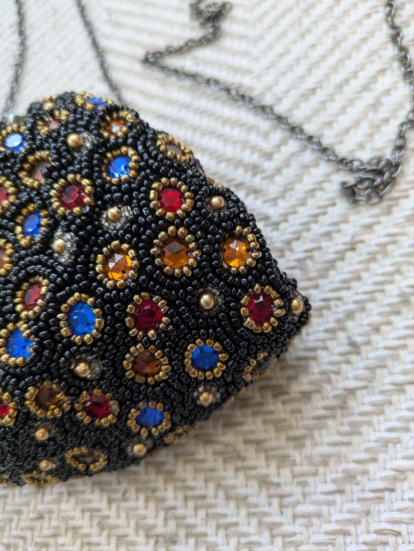 SANTI パーティーバッグ ビジュー付き　クラッチ　バッグ　美品　神崎恵